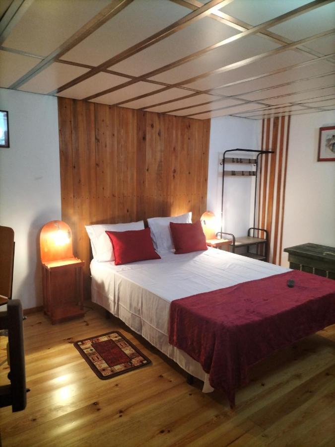 Alojamento Raminho Dos Acores 앙그라두에루이스무 외부 사진