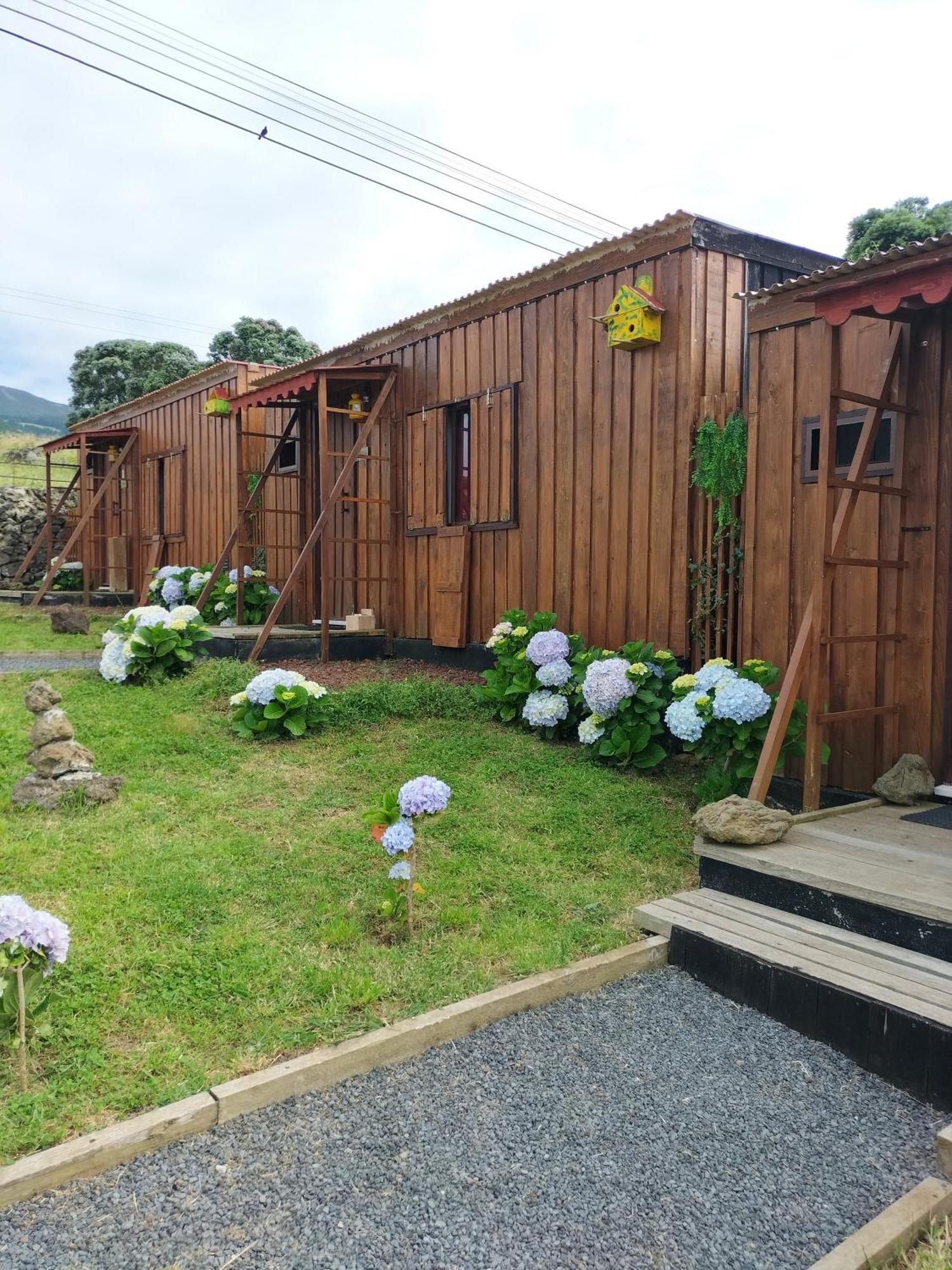 Alojamento Raminho Dos Acores 앙그라두에루이스무 외부 사진